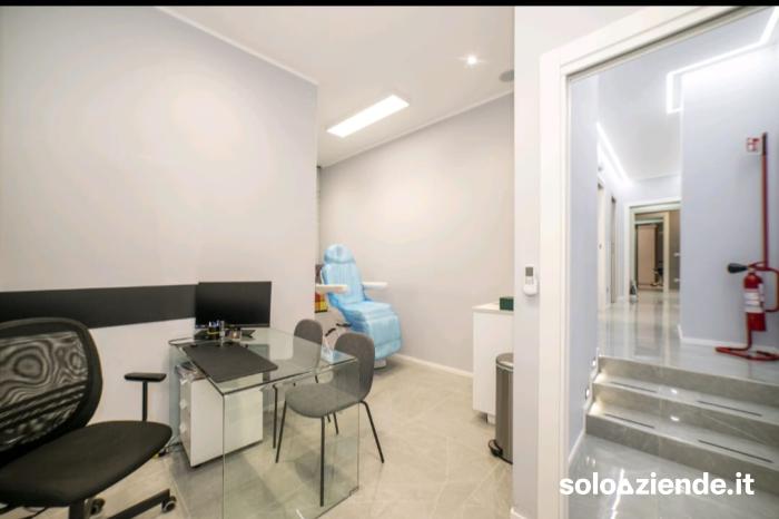 Vendita Immobili uso ufficio - ambulatorio POLIAMBULATORIO CHIRURGICO DI 250 MQ a Roma (RM)